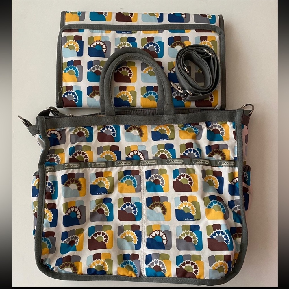 Lesportsac Ryan Baby Diaper Bag Large Tote Travel Bag
